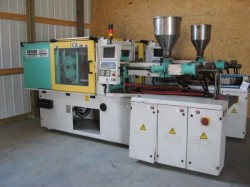 used arburg plastic machine