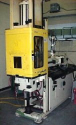 used arburg plastic molding machine vertical