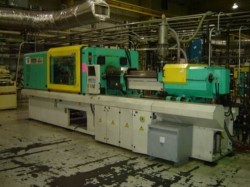 used arburg plastic molding machine