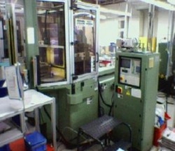 used arburg plastic molding machine