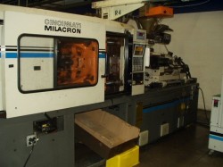 Cincinnatti Used Plastic Injection Machine