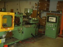 used plastic molding machines Engel