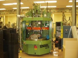 used engel vertical rotary plastic molding machine used engel vertical rotary plastic molding machine
