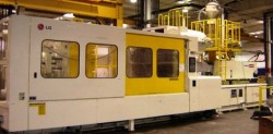 Used LG Plastic Molding Machine