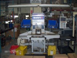 used newbury vertical plastic molding machine shuttle