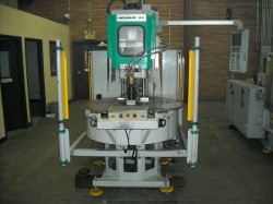 used vertical rotary plastic molding machine