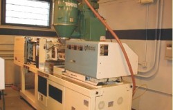 Used Niigata Plastic Molding Machine Used Niigata Plastic Molding Machine