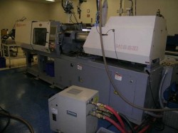 used nissei plastic molding machine