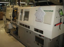 plastic molding machine electric Toshiba plastic molding machine electric Toshiba 45 ton