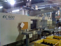 Toshiba used plastic molding machine Toshiba 500 ton used plastic molding machine
