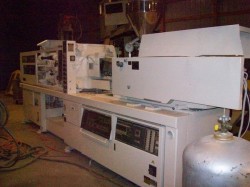 used toshiba plastic machine