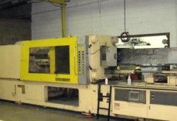 used plastic molding machine Toshiba