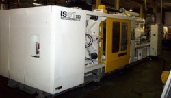 used Toshiba plastic molder used 950 ton plastic molding machine