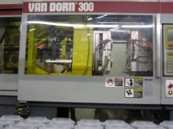 used van dorn plastic molding machine used van dorn plastic molding machine