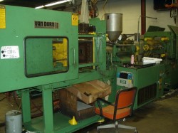 van dorn plastic molding machines used