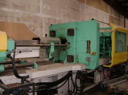 plastic molding machine Arburg