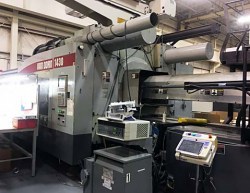 Used Van Dorn plastic molder 1430 ton