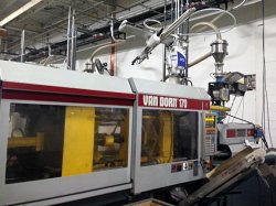 A 1998 170 ton used Van Dorn plastic molder