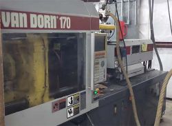 Van Dorn used plastic molder from year 2000