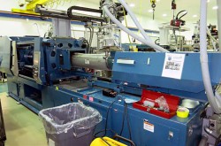 Used Nissei 309 ton plastic molder
