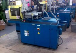 22 ton BOY plastic molder