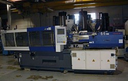 Used 165 ton Borche plastic injection molder for sale from 2015