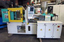 2002 77 ton Arburg 570C 2200-1300